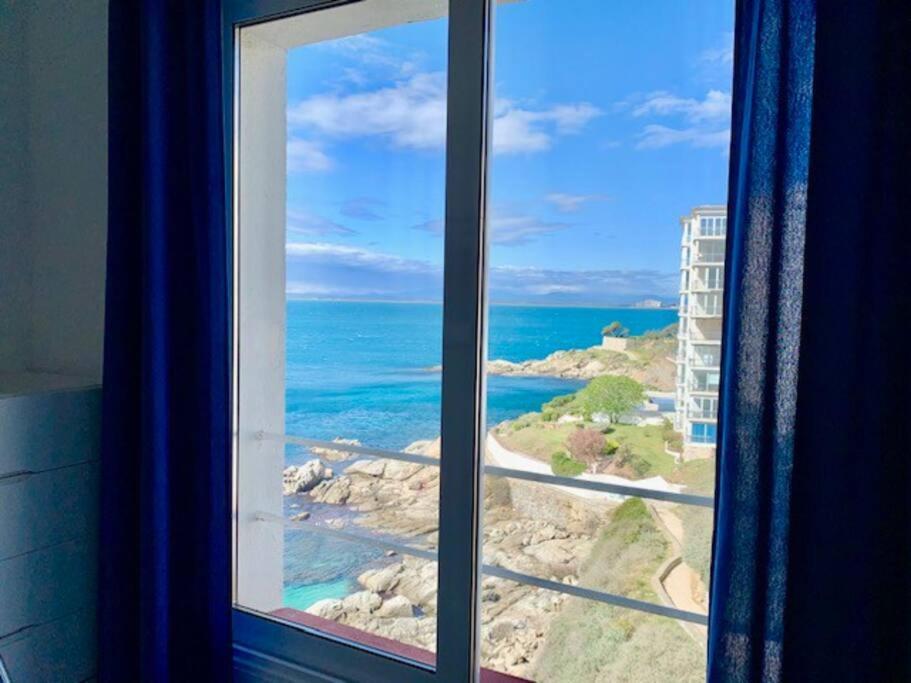 Appartement Les Pieds Dans L'Eau, La Tete Dans Les Nuages, Roses Extérieur photo